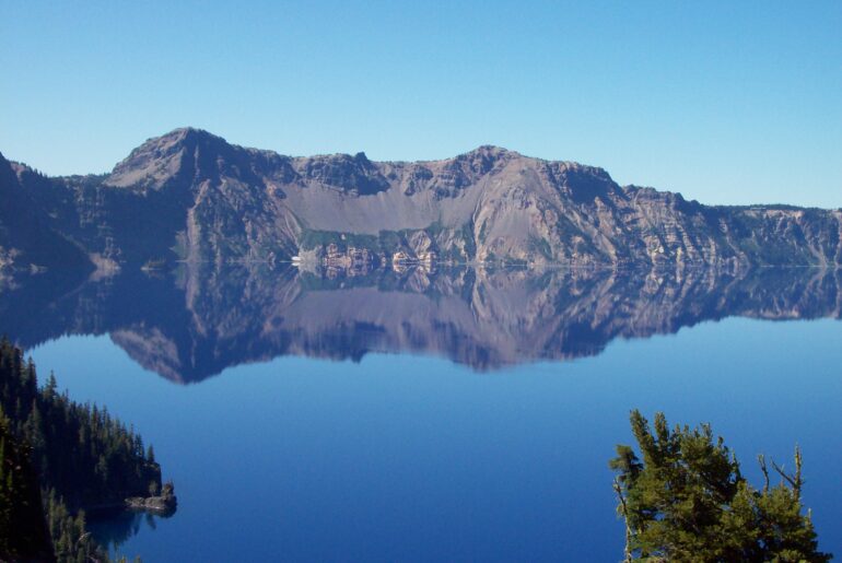 crater lake, national treasure,