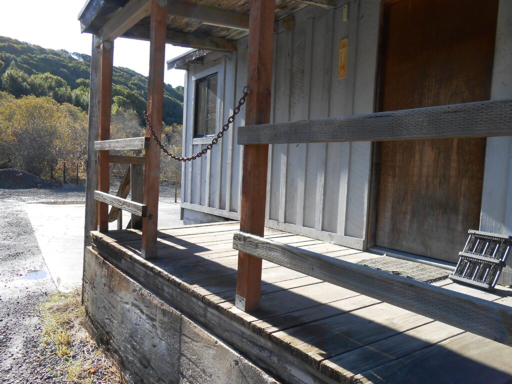 Spiritual Truth and Paradoxes: Expanding Your Mind Beyond Simplistic Ideas